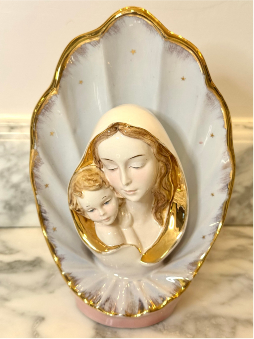 Vintage 1967 Italy Madonna Child Shell statue Pink Gold Ceramic Catholic